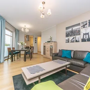  Apartament Glow Apartments, Marina Polska